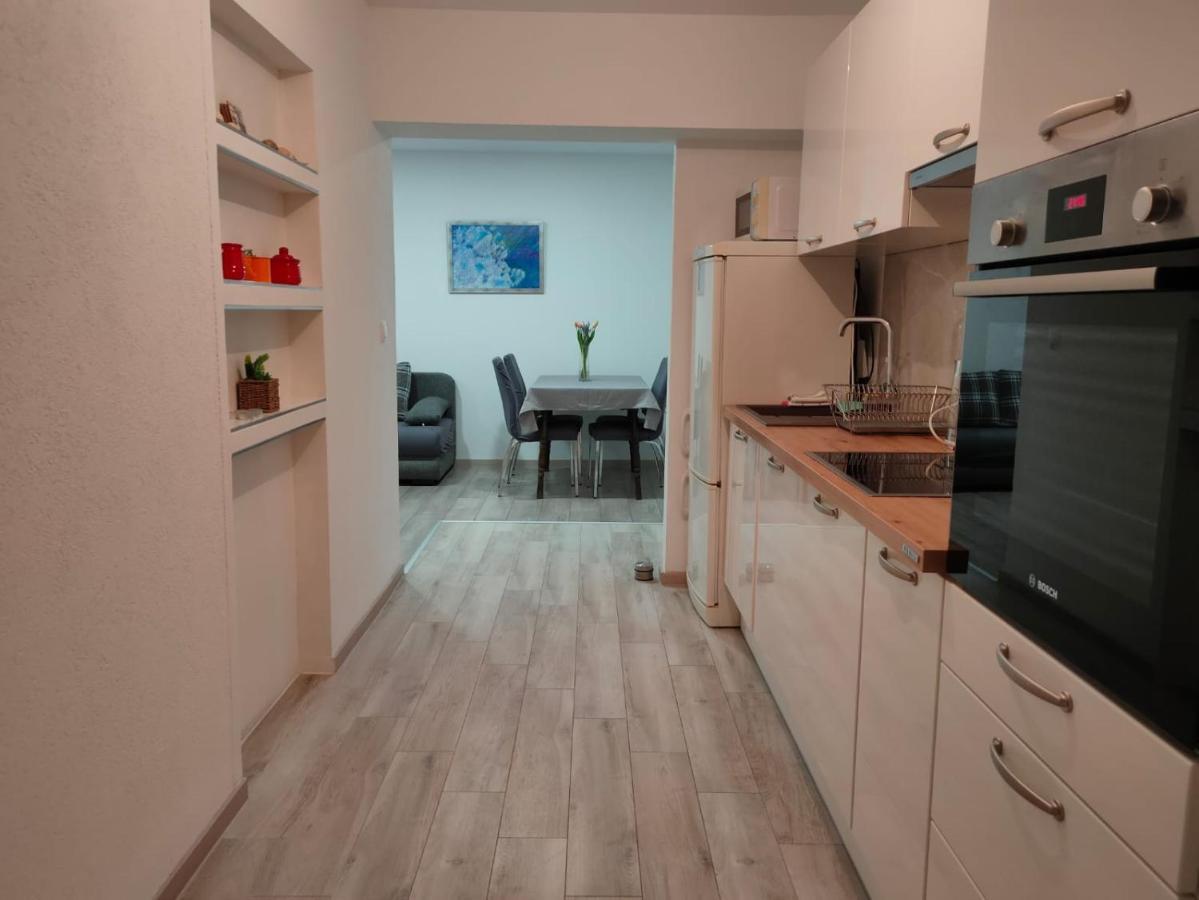 Apartman Adriatic Pavlinovic - Makarska Exterior foto