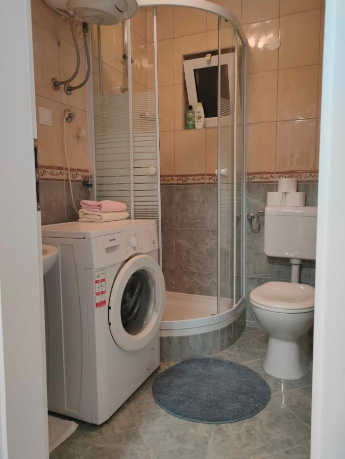 Apartman Adriatic Pavlinovic - Makarska Exterior foto