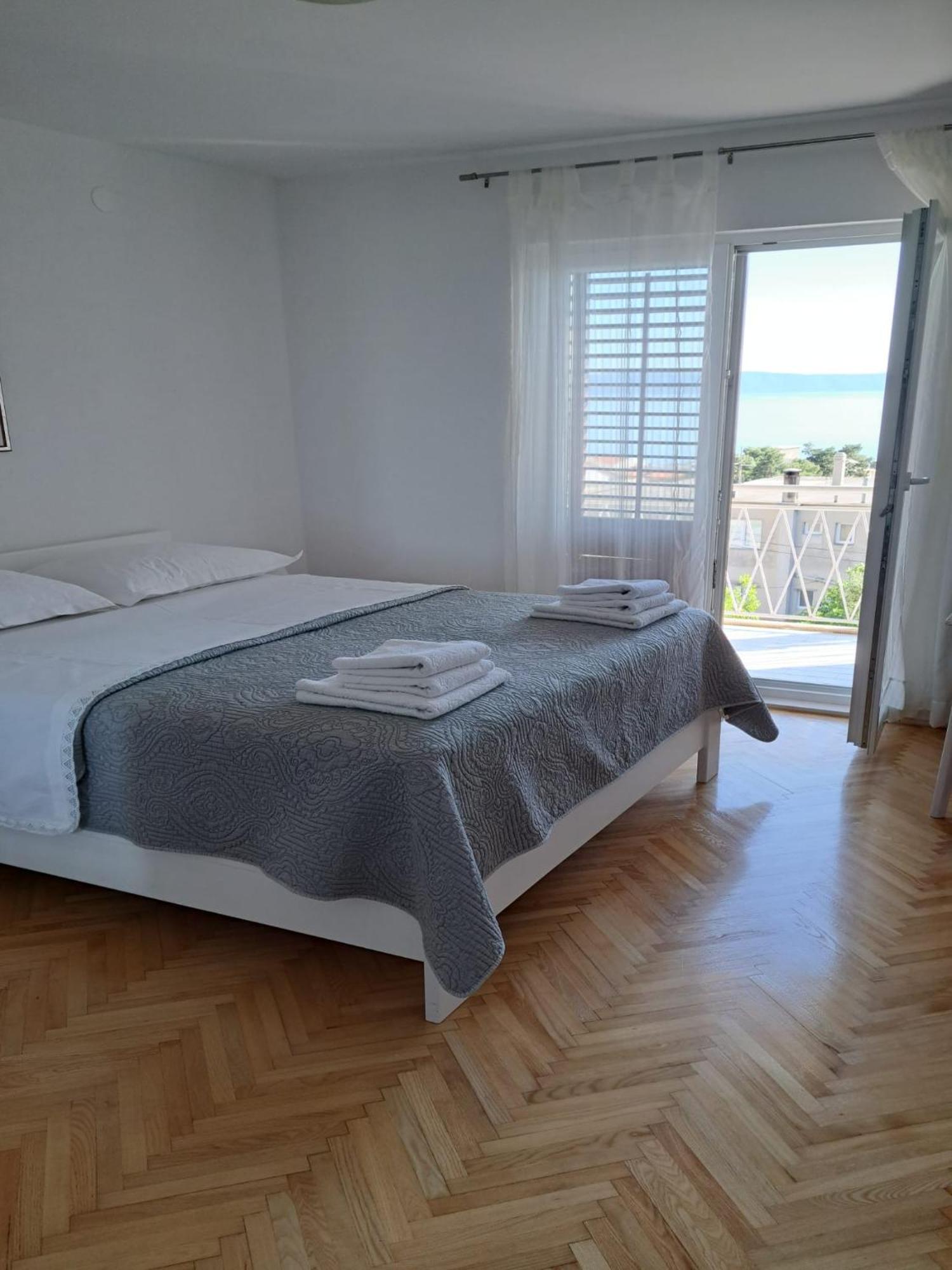 Apartman Adriatic Pavlinovic - Makarska Exterior foto