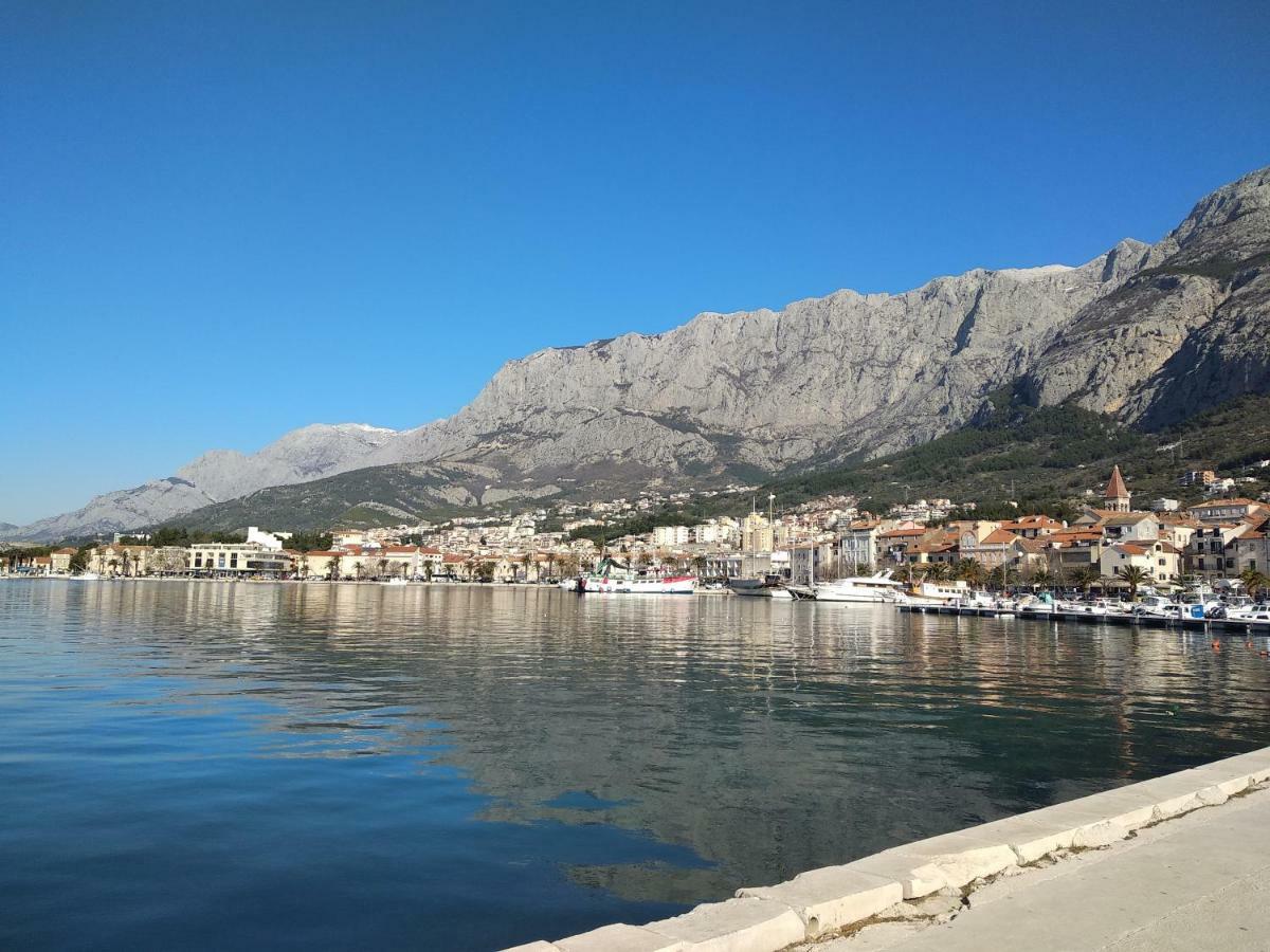 Apartman Adriatic Pavlinovic - Makarska Exterior foto